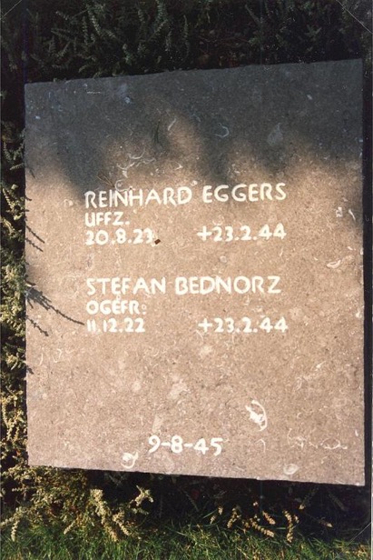 Grave Eggers &#38; Bednorz